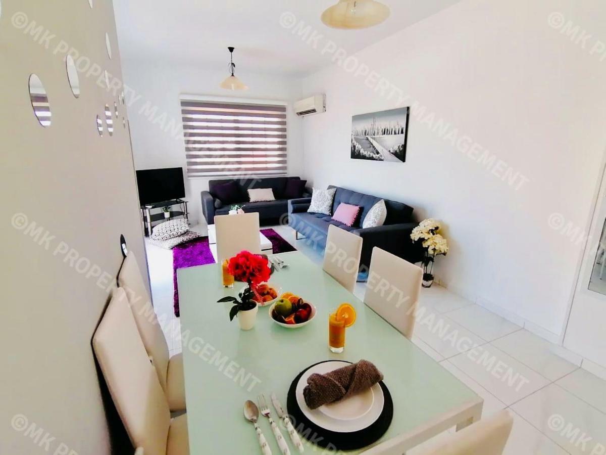 Lysia Sea-View Apartment Lárnaka Kültér fotó