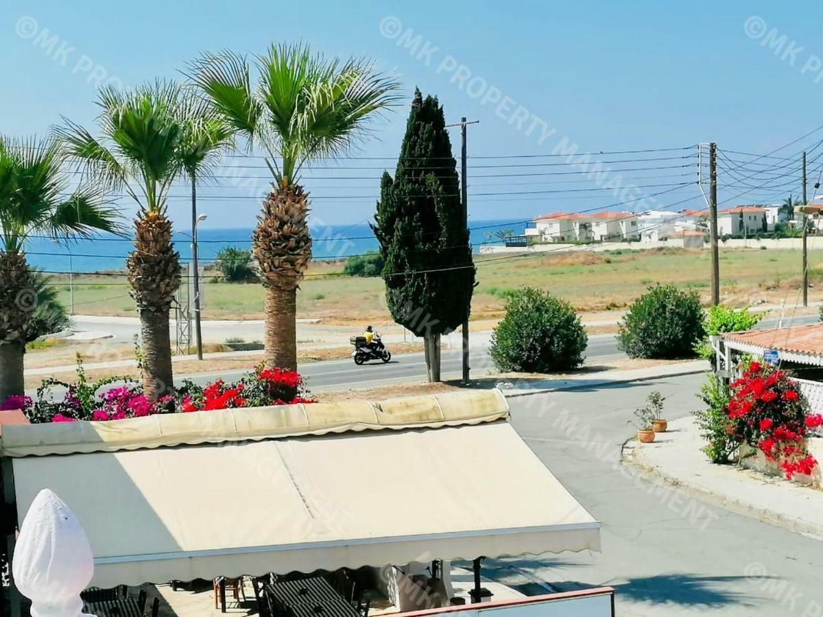 Lysia Sea-View Apartment Lárnaka Kültér fotó